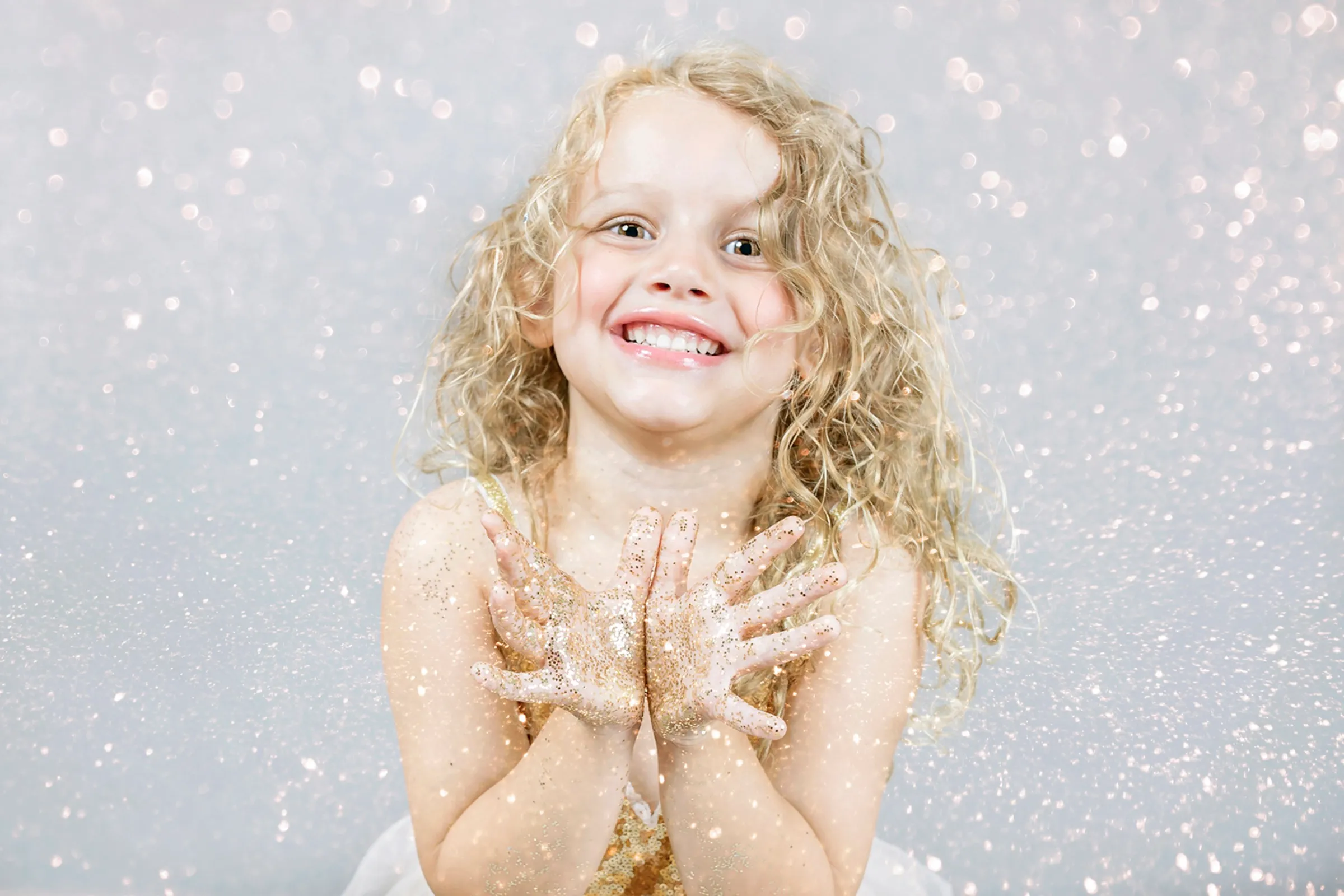 Stylized & Holiday session by Kimmy Ray Photography