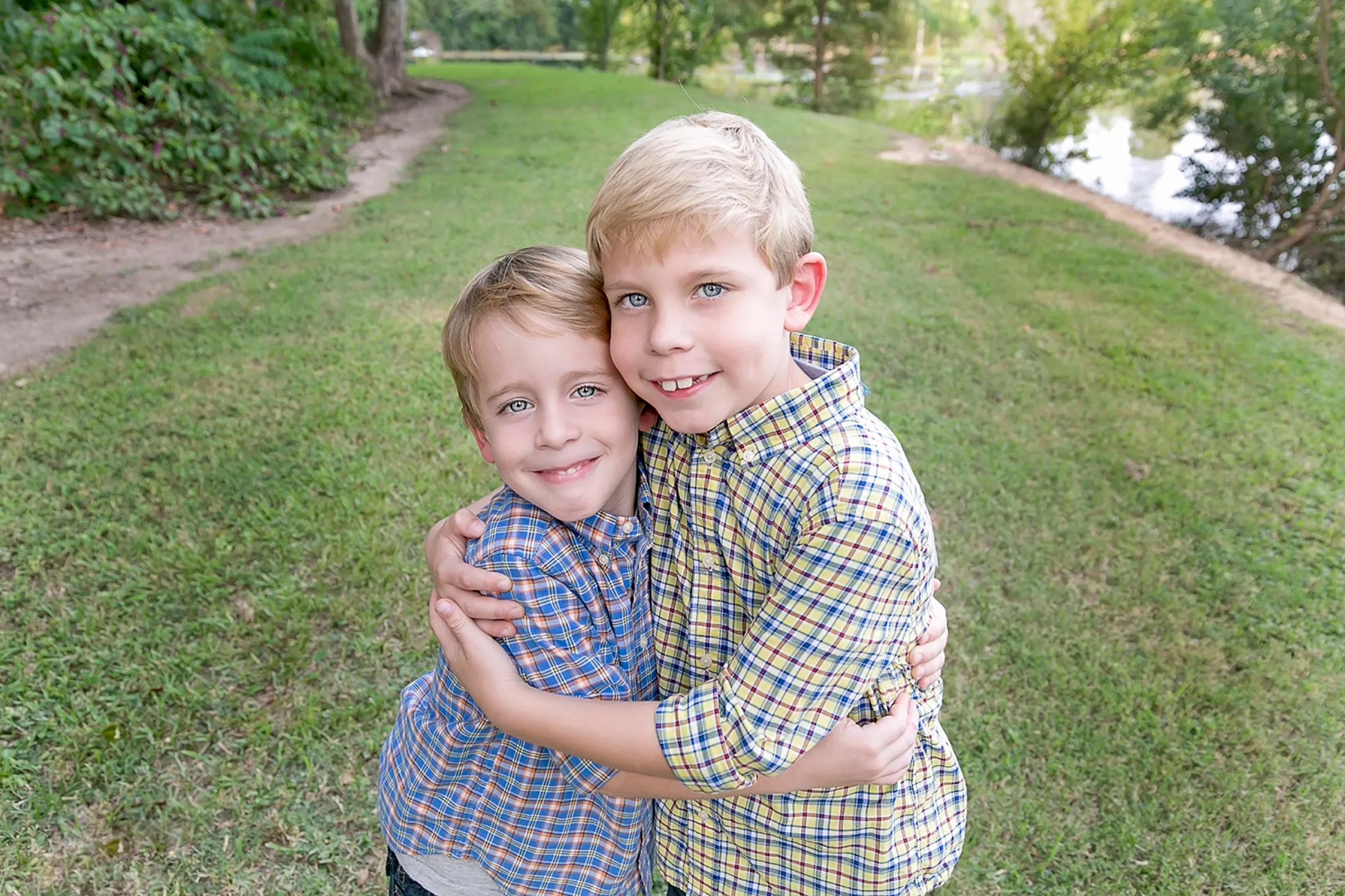 Siblings session by Kimmy Ray Photography