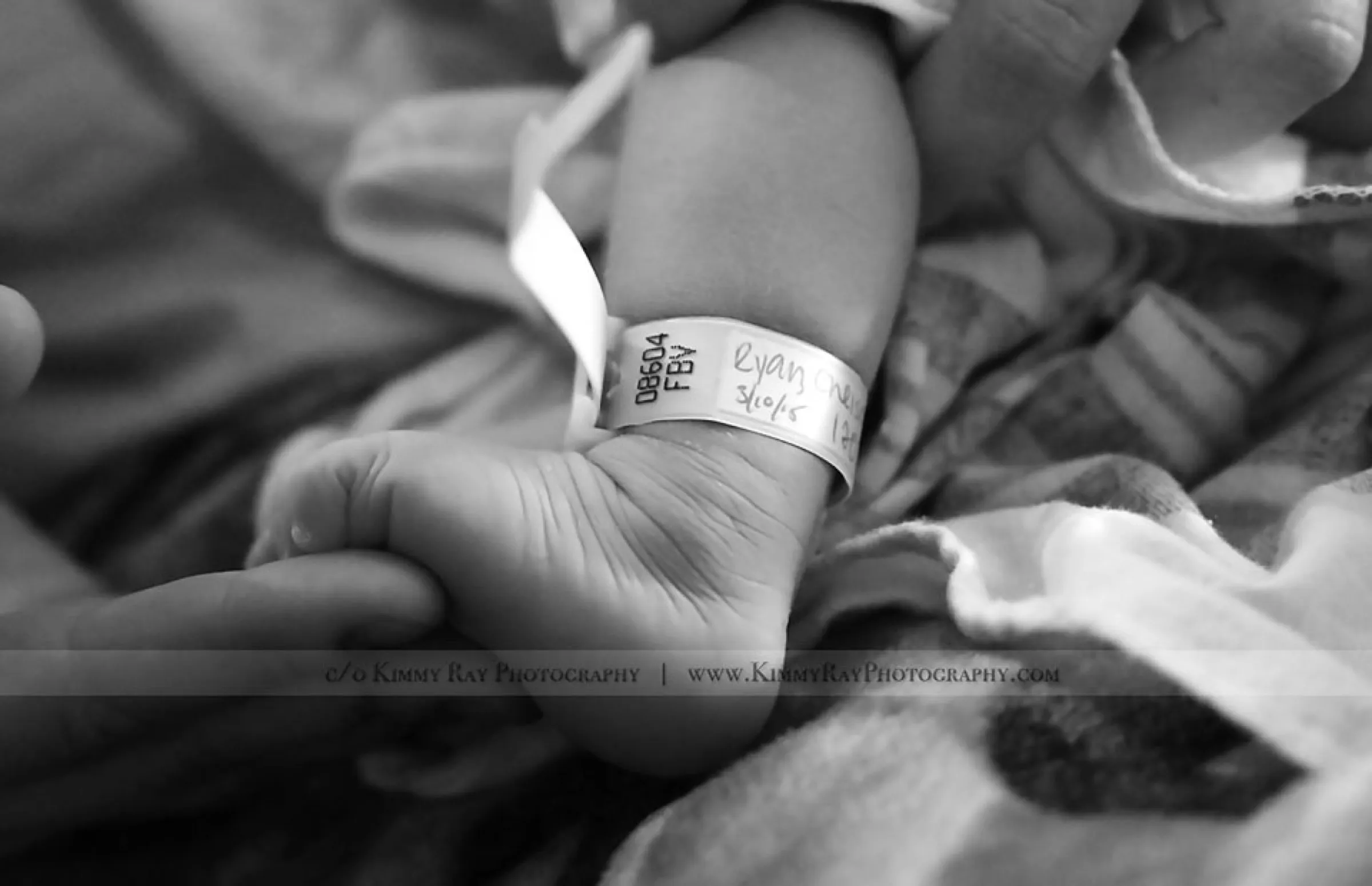 Birth Stories session by Kimmy Ray Photography