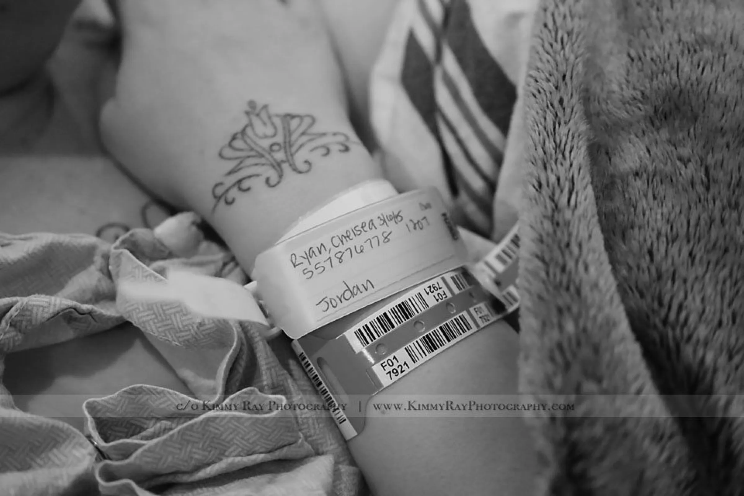 Birth Stories session by Kimmy Ray Photography