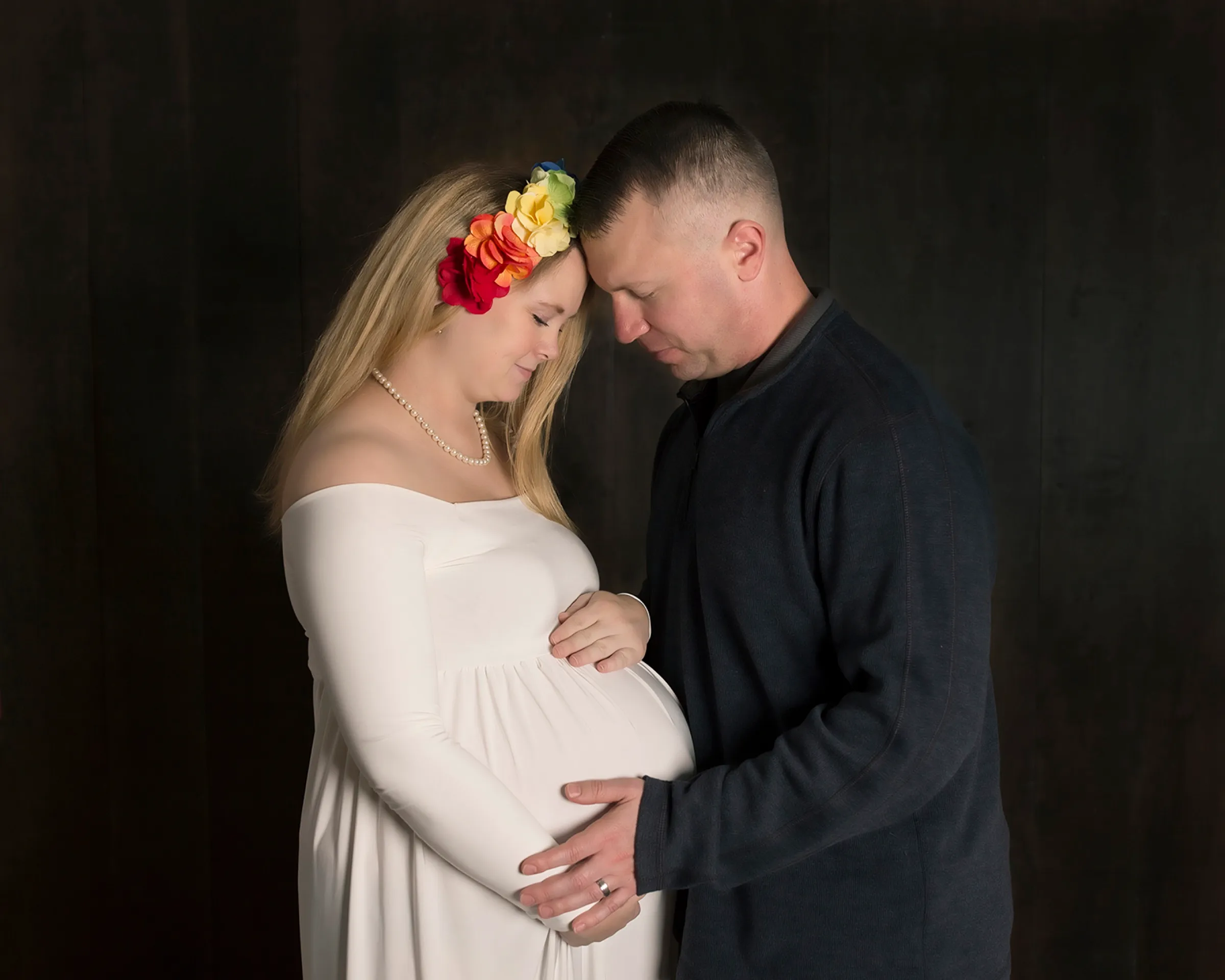 Maternity session by Kimmy Ray Photography