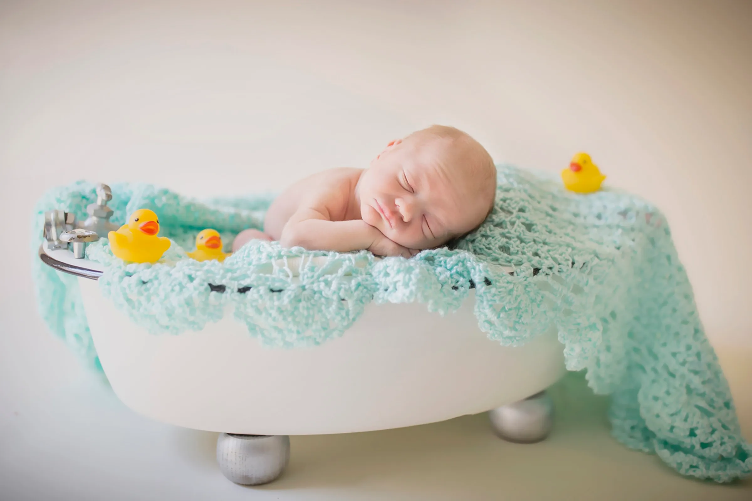 Newborns session by Kimmy Ray Photography